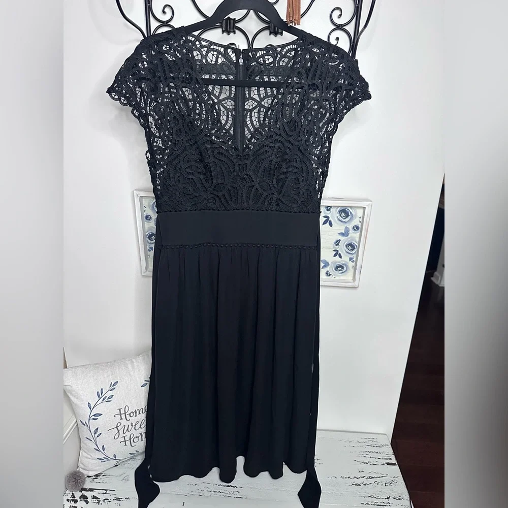 🔥 Kate Spade Black Lace Whimsigoth Midi Dress - Picture 2 of 9